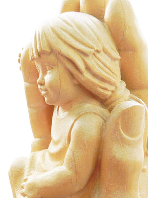 Mão Protetiva Menina de Madeira Natural 11,5 cm-TerraCotta Arte Sacra